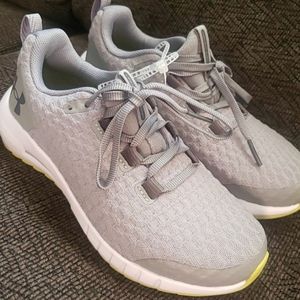 Under Armour Boy Shoes